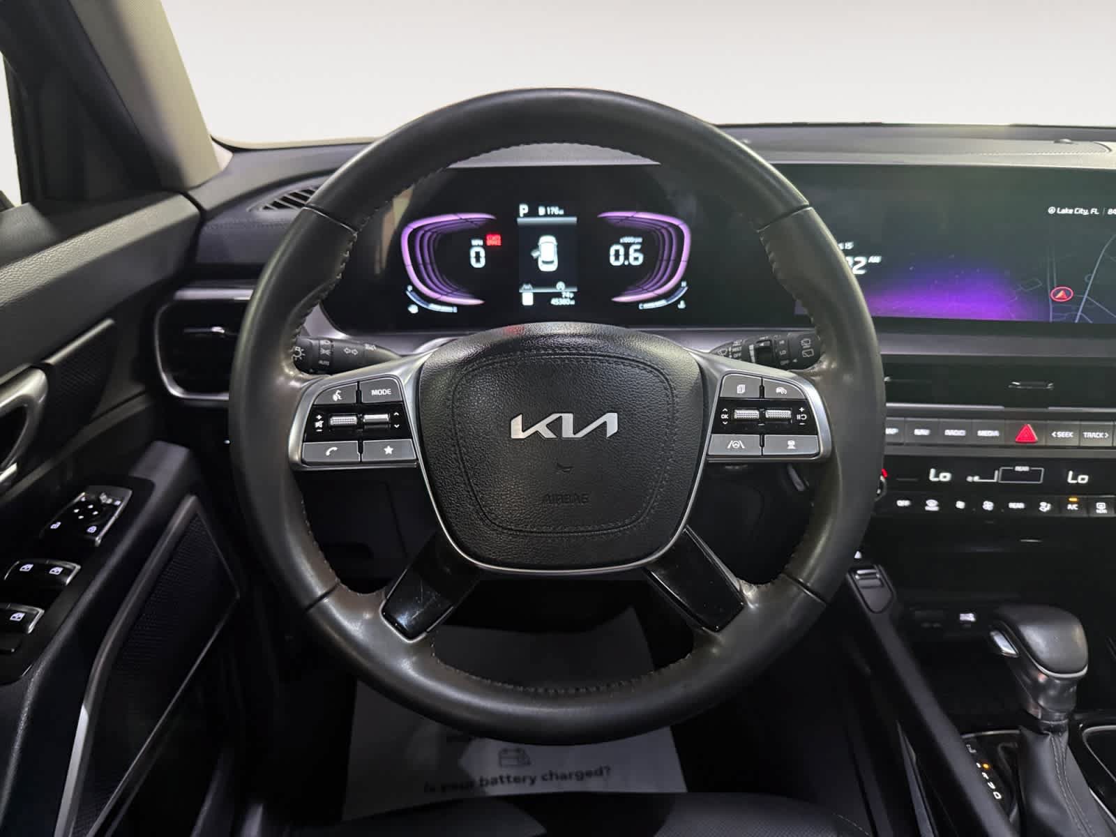 Used 2024 Kia Telluride S w/ S Sunroof Package FWD image 19