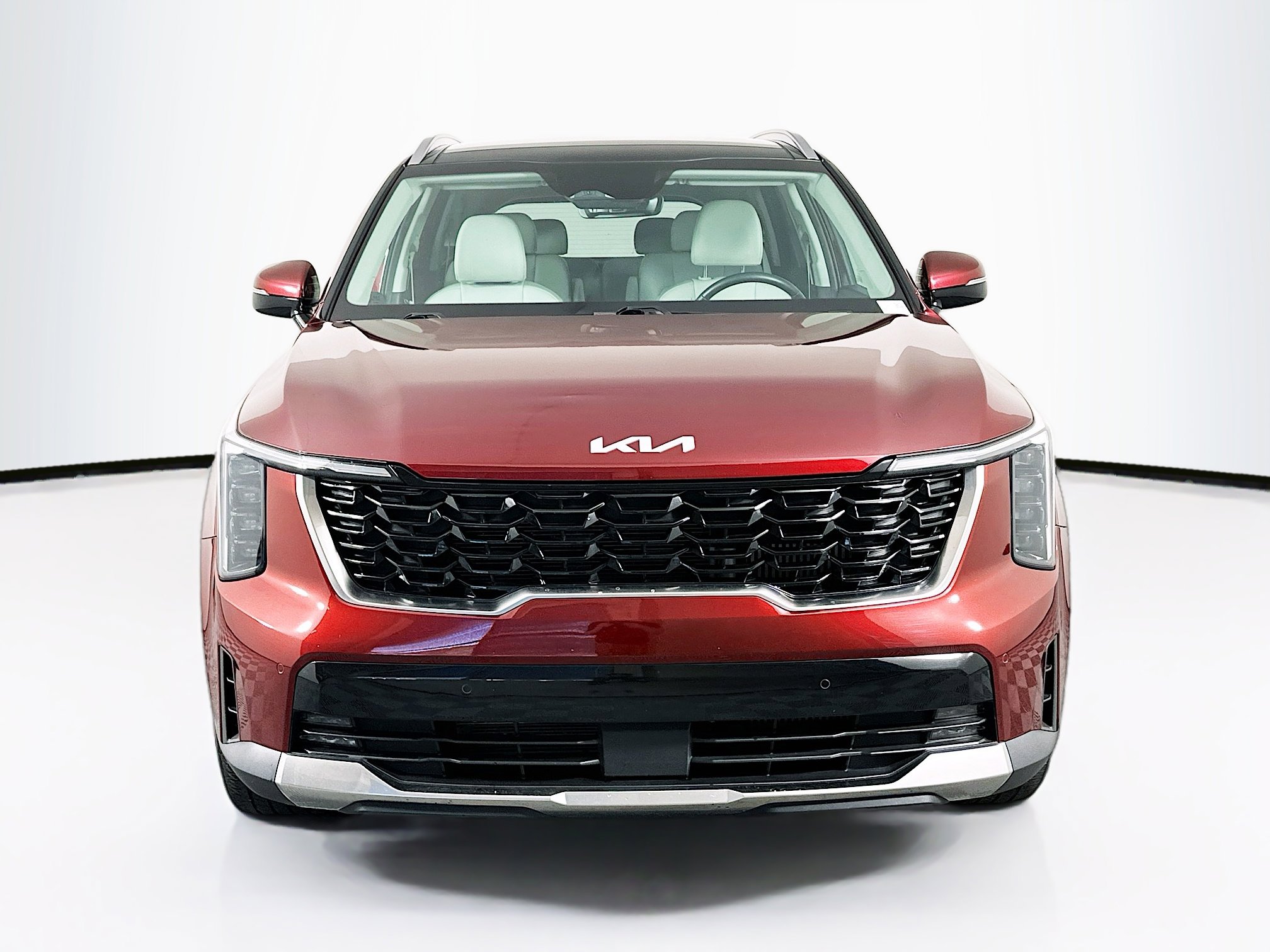 Used 2025 Kia Sorento EX w/ Panoramic Sunroof Package image 2