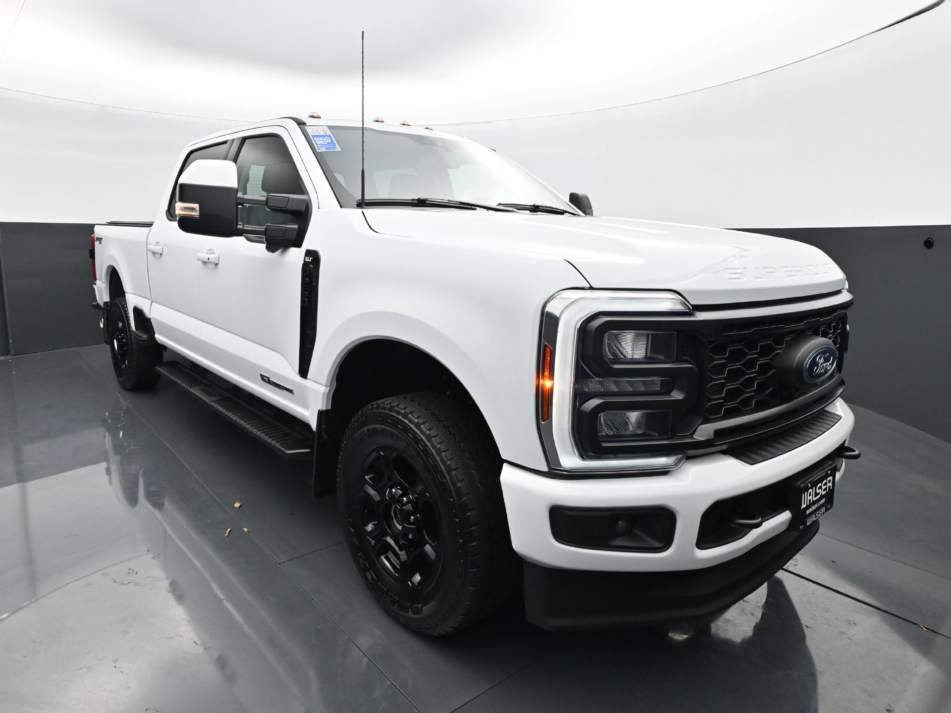 Used 2024 Ford F250 XLT w/ XLT Premium Package AWD/4WD image 11