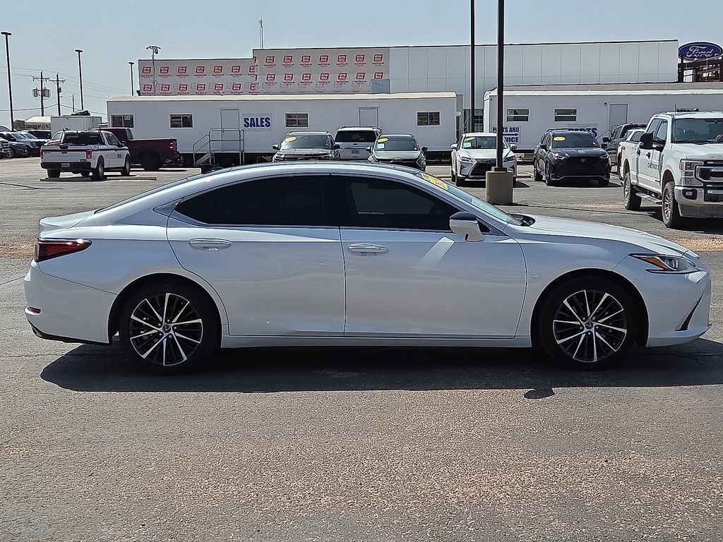 Used 2025 Lexus ES 350 w/ Premium Package FWD image 6