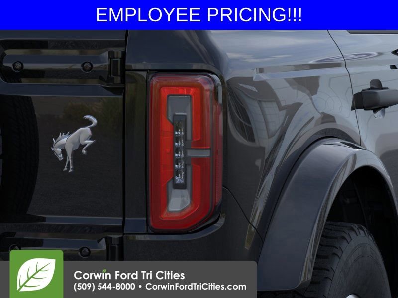 New 2026 Ford Bronco Outer Banks AWD/4WD image 23