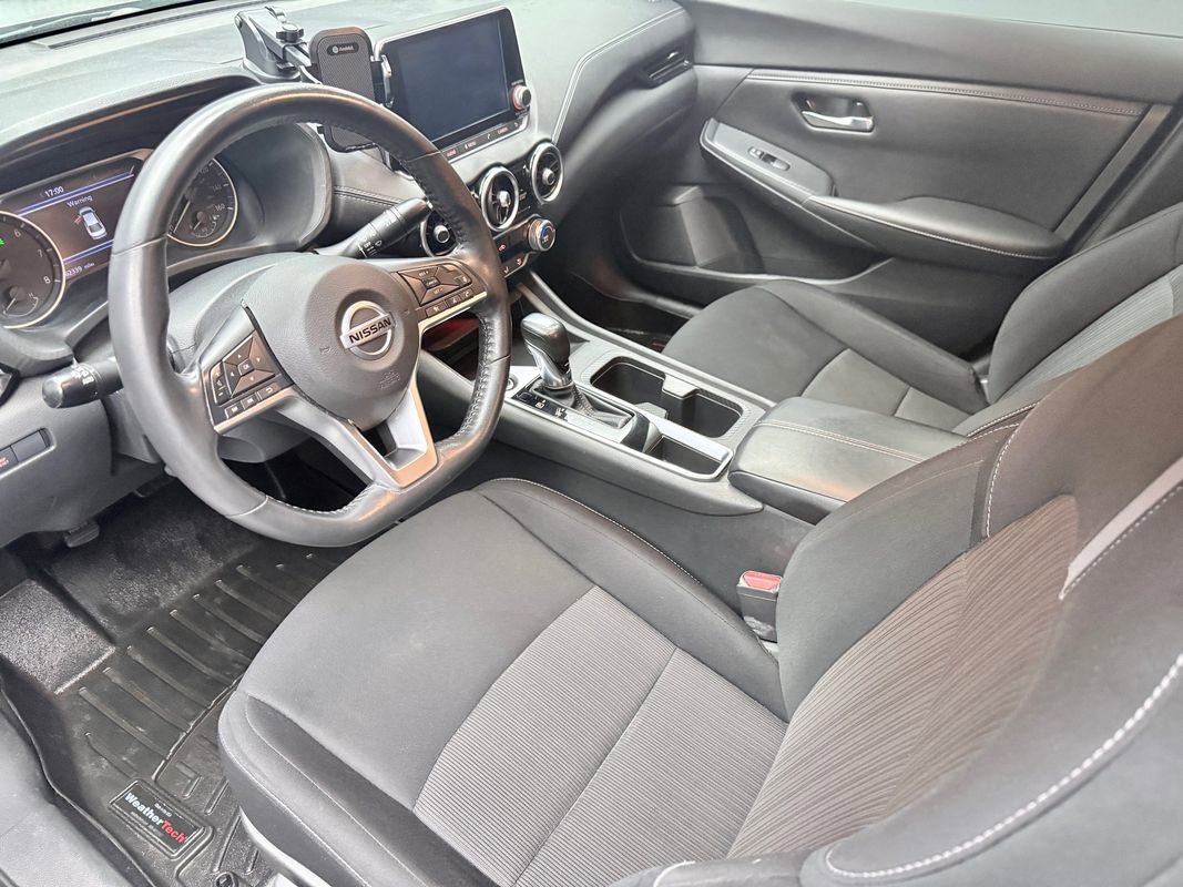 Used 2022 Nissan Sentra SV image 9