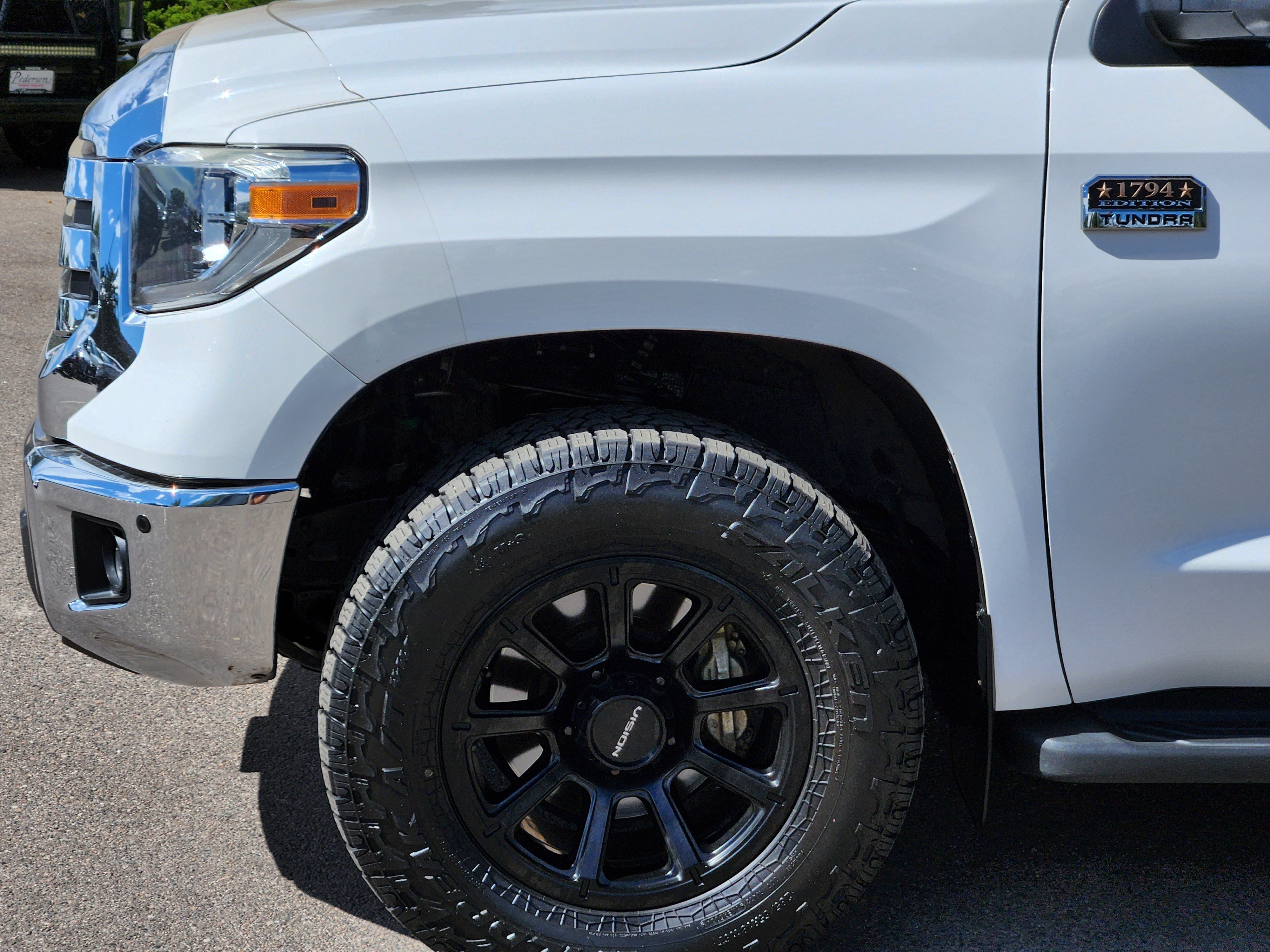 Used 2018 Toyota Tundra 1794 Edition AWD/4WD image 10