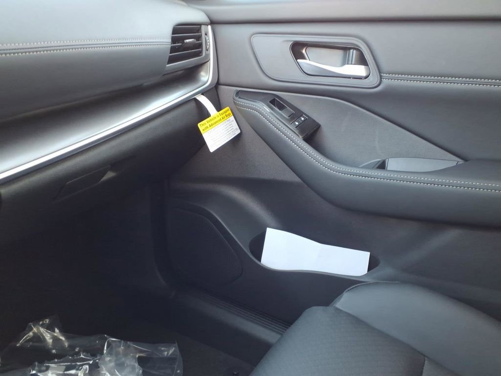 New 2026 Nissan Rogue SV image 23