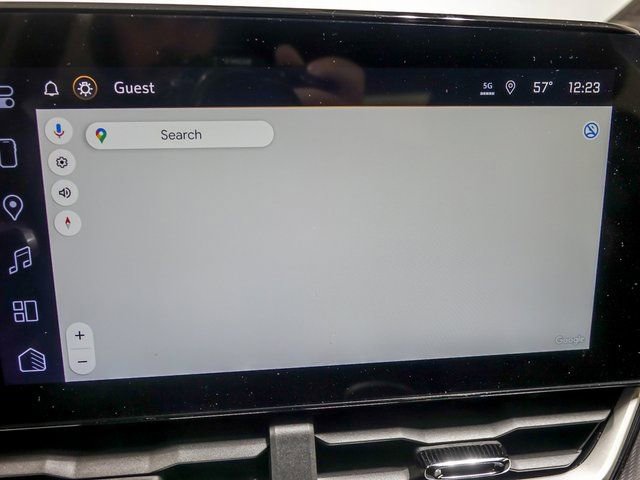 New 2026 Chevrolet Equinox LT w/ Convenience Package II image 17