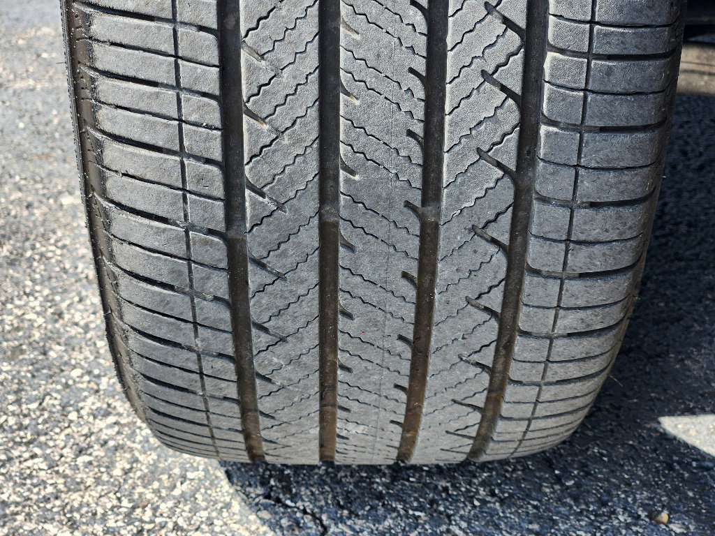 Used 2025 Nissan Altima 2.5 SR image 11