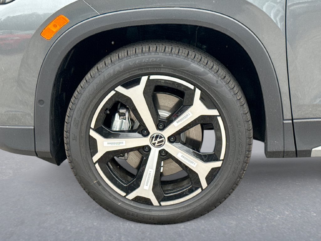 New 2026 Volkswagen Tiguan SE AWD/4WD image 19