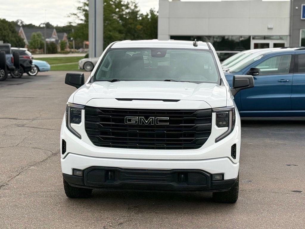 Used 2023 GMC Sierra 1500 Elevation w/ LPO, Elevation Black Package AWD/4WD image 28