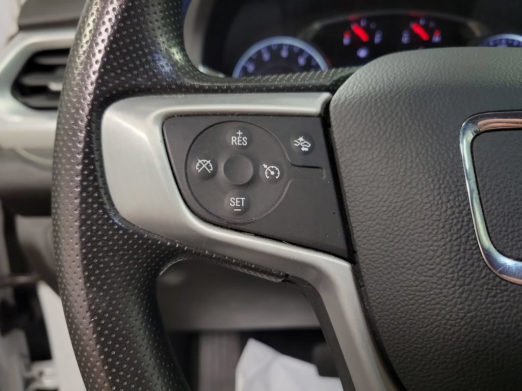 Used 2023 GMC Acadia SLE FWD image 24