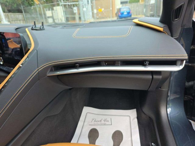 Used 2021 Chevrolet Corvette Stingray Preferred Cpe w/ Z51 Performance Package image 13