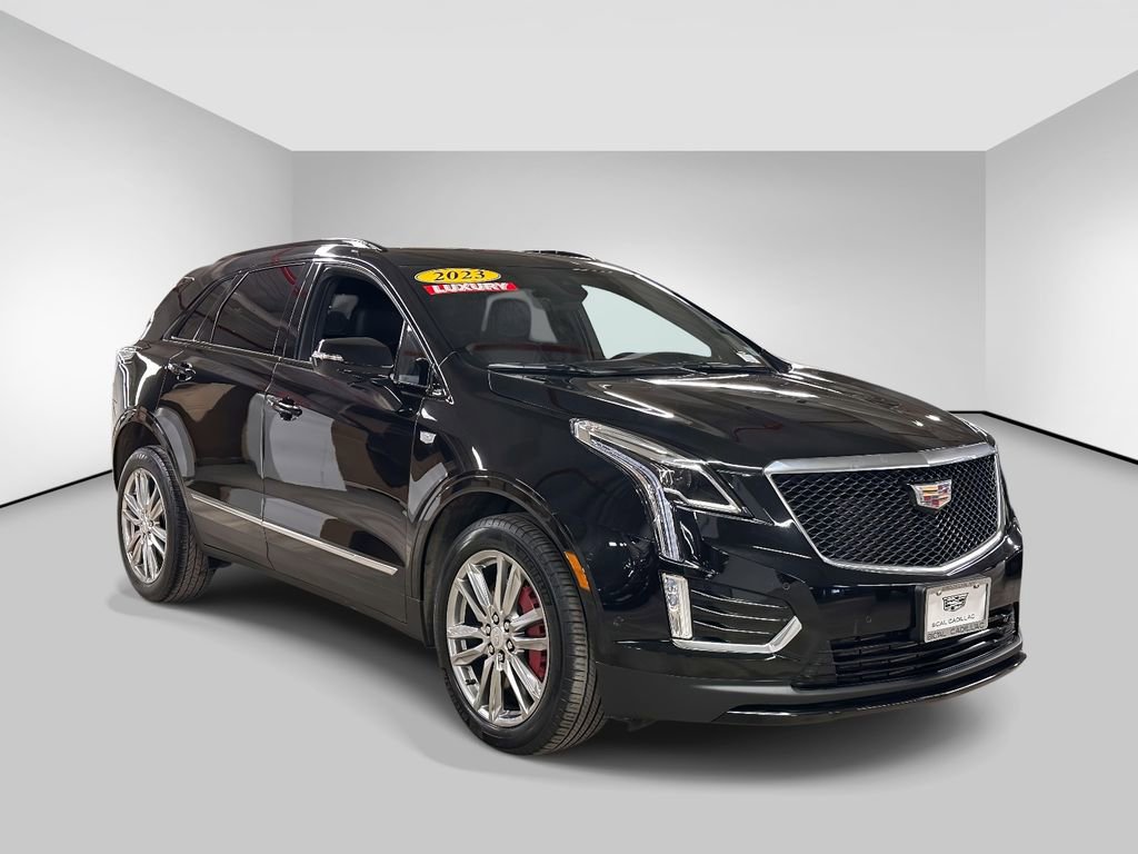 Used 2023 Cadillac XT5 Sportv w/ Technology Package image 7