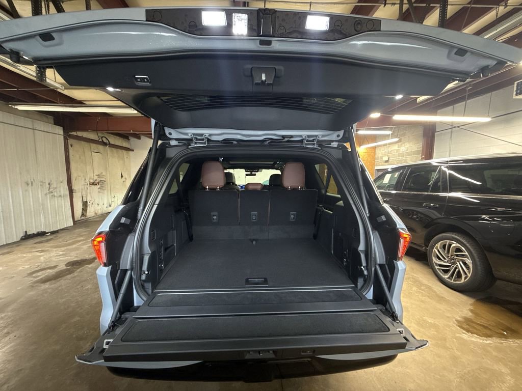 New 2026 Lincoln Navigator L Reserve image 21