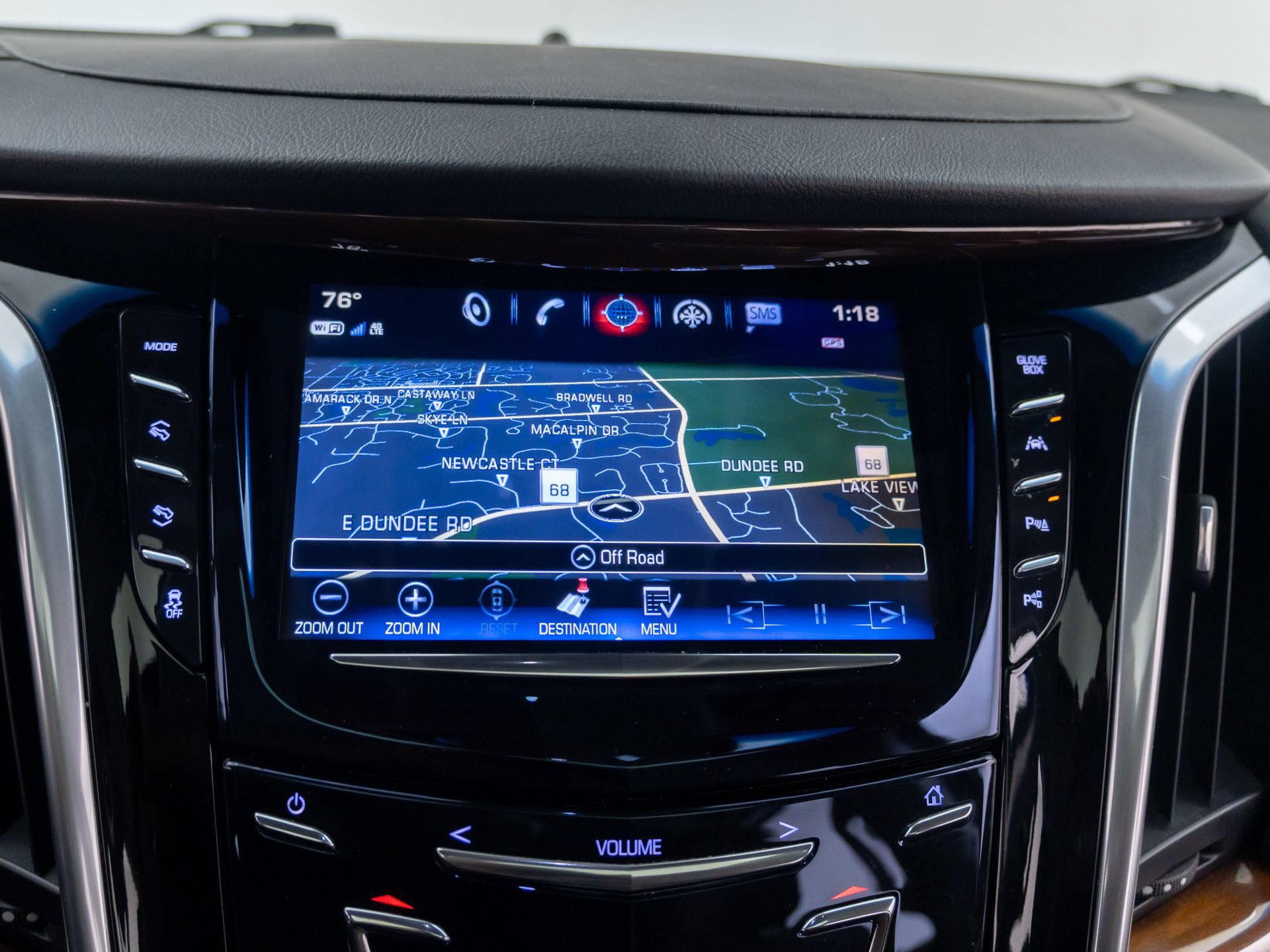 Used 2019 Cadillac Escalade Luxury AWD/4WD image 30