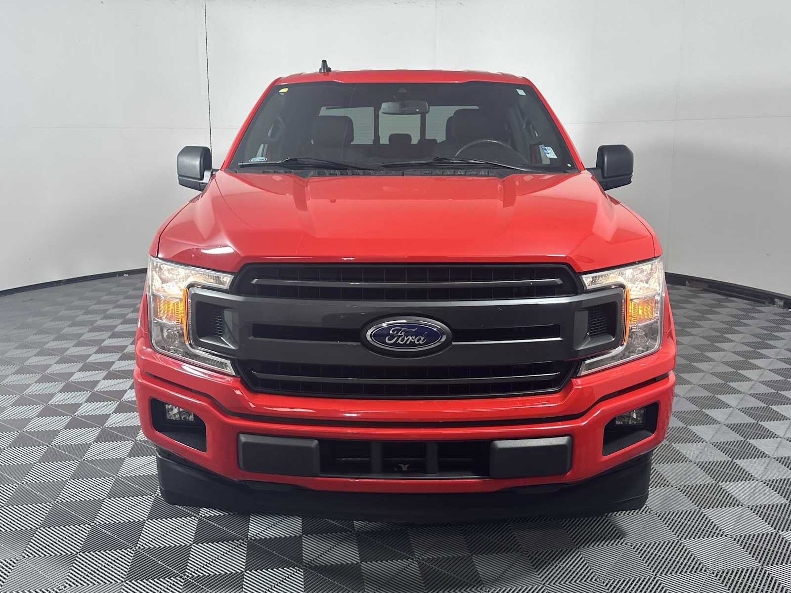 Used 2020 Ford F150 XLT w/ Equipment Group 302A Luxury image 2