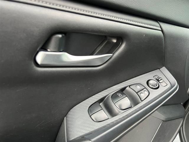 Used 2024 Nissan Sentra SV image 13
