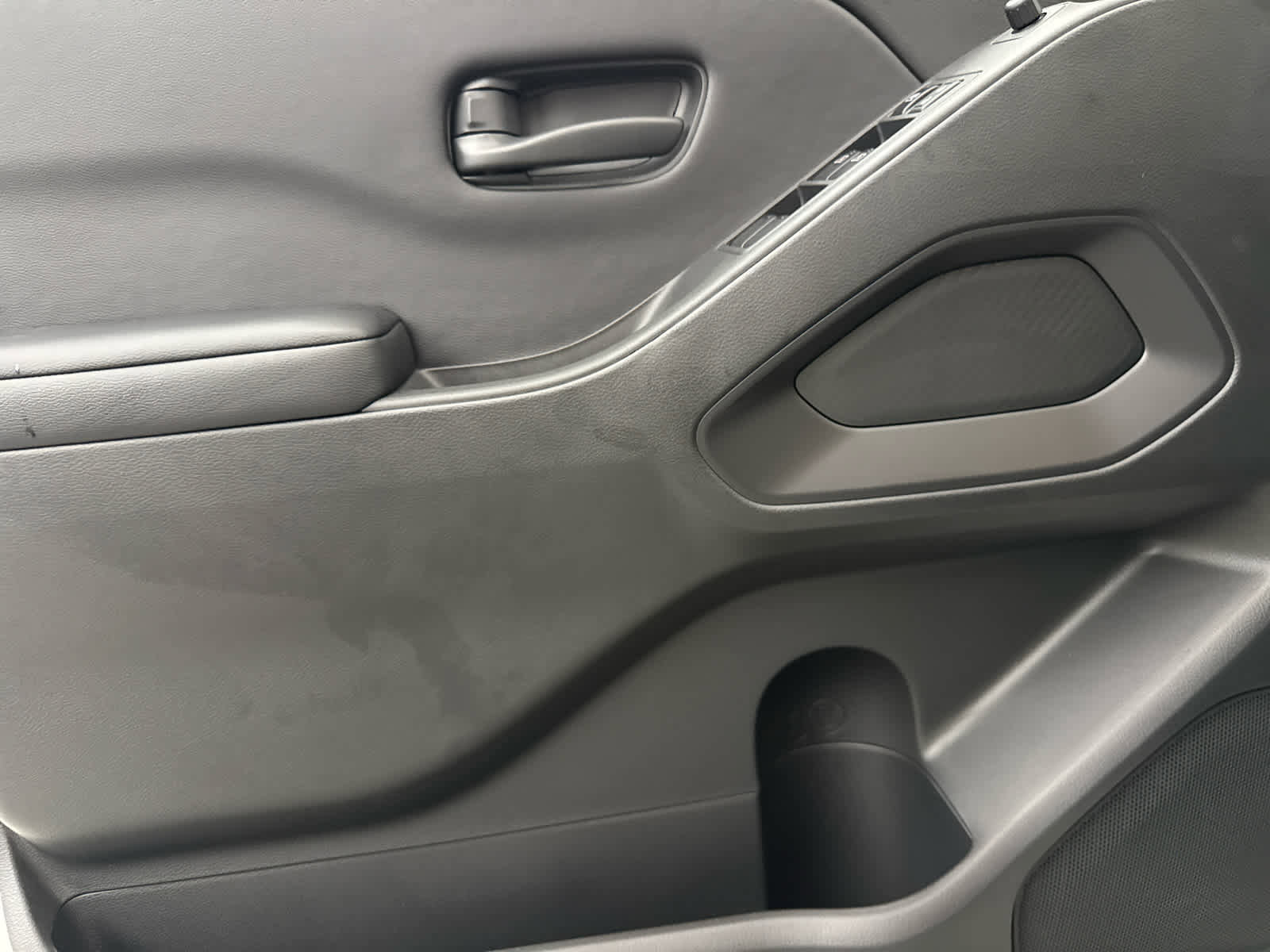 New 2026 Nissan Frontier SV image 14