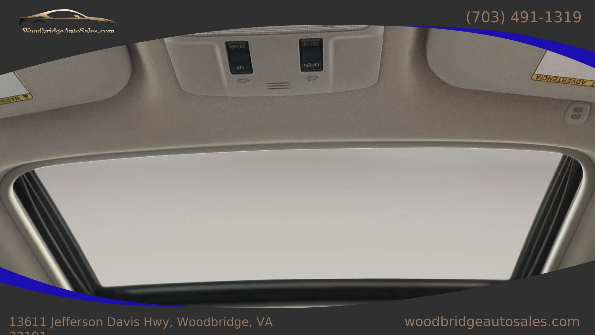 Used 2017 Toyota Corolla SE w/ SE Premium Package FWD image 29
