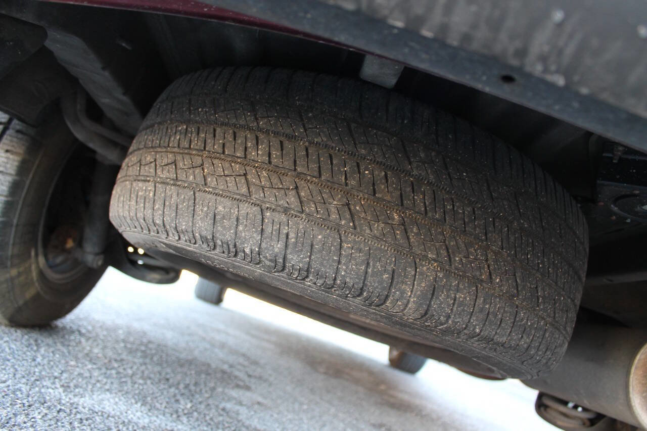 Used 1998 Toyota Sienna LE image 27