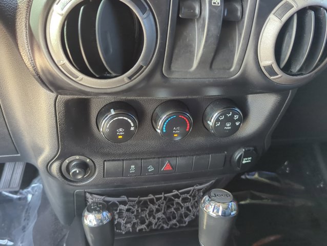 Used 2014 Jeep Wrangler Sport w/ Quick Order Package 24S AWD/4WD image 21