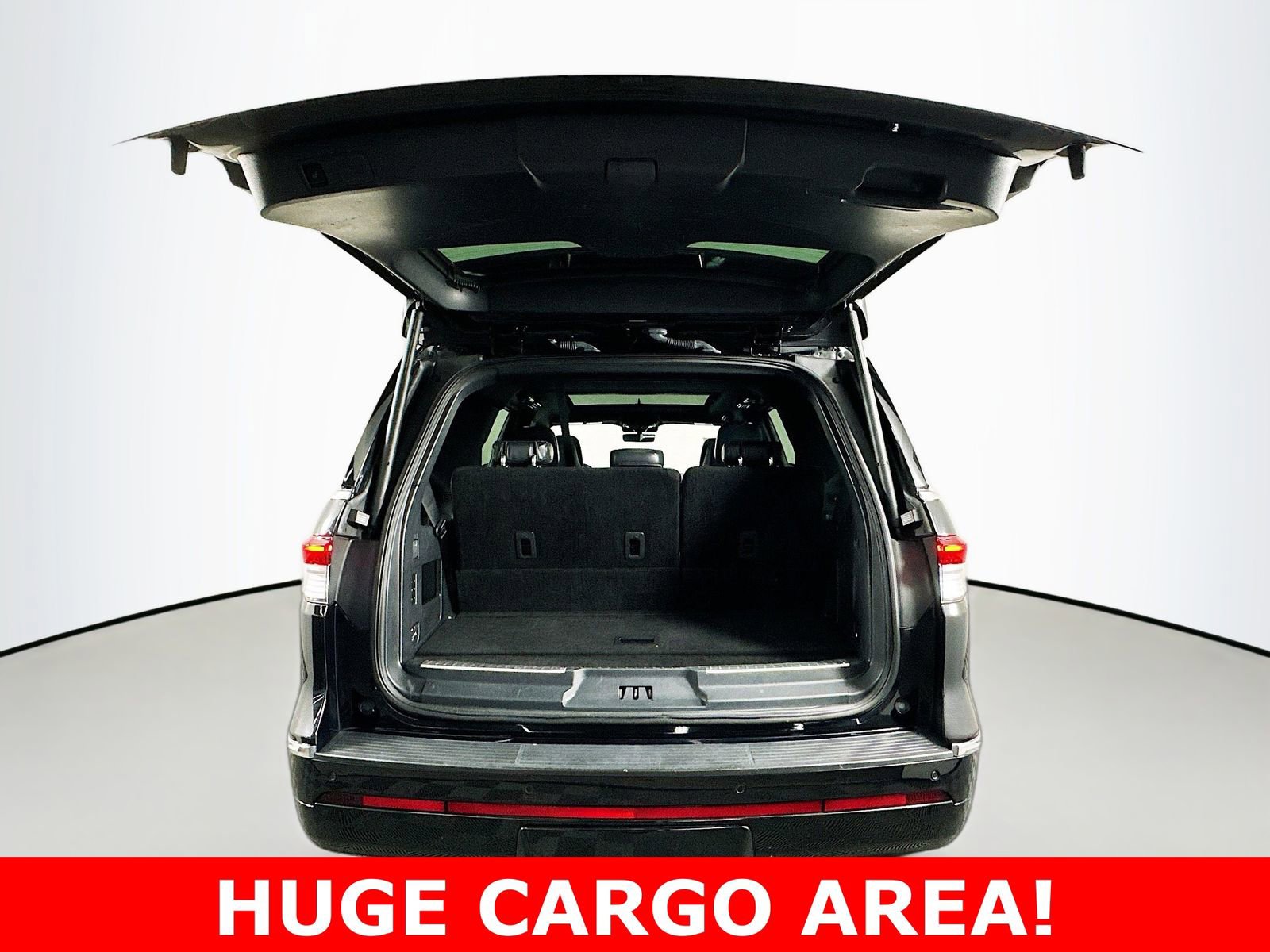 Used 2023 Lincoln Navigator Reserve AWD/4WD image 33