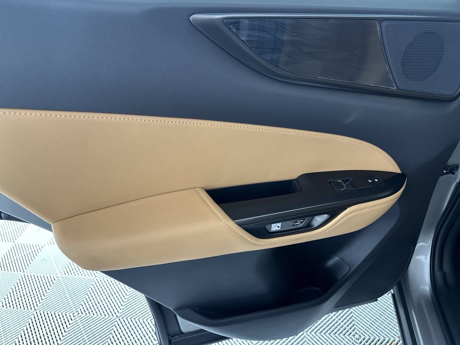 Used 2023 Lexus NX 350 AWD image 30