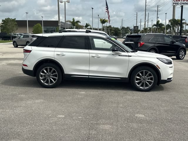 Certified 2022 Lincoln Corsair AWD w/ Premium Package image 6