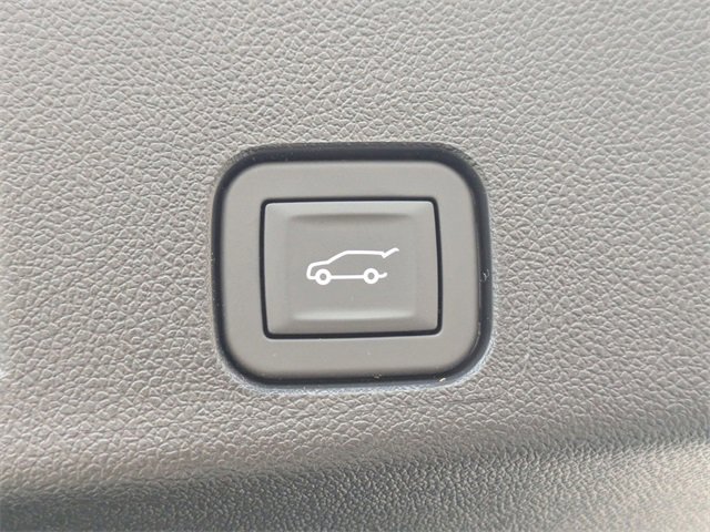 New 2026 Chevrolet Traverse LT w/ Sun and Wheel Package image 36