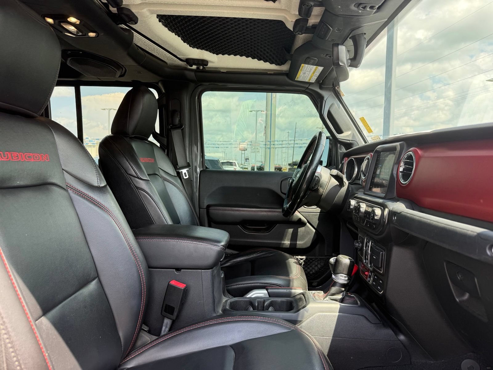Used 2021 Jeep Gladiator Rubicon AWD/4WD image 15