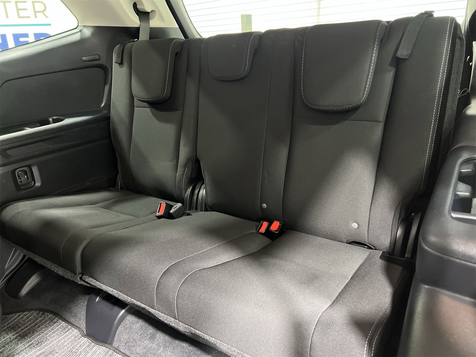 Used 2024 Subaru Ascent Premium w/ Convenience Package image 22