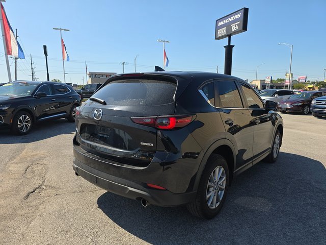 Used 2023 MAZDA CX-5 AWD 2.5 S w/ Preferred Package image 5