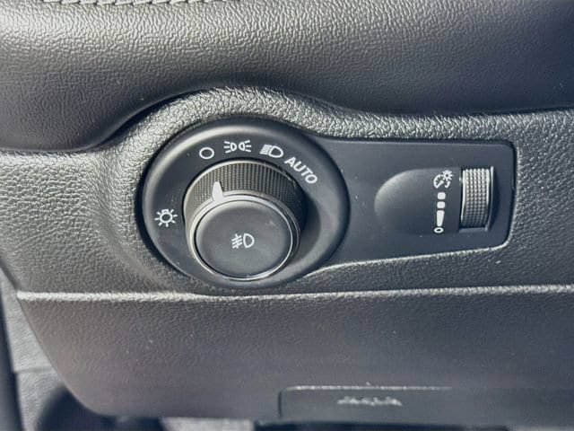 Used 2022 Dodge Durango GT AWD/4WD image 10
