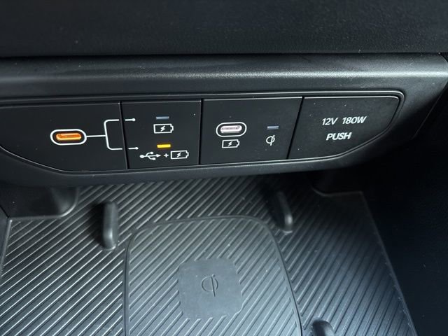 Used 2025 Kia K4 EX image 14