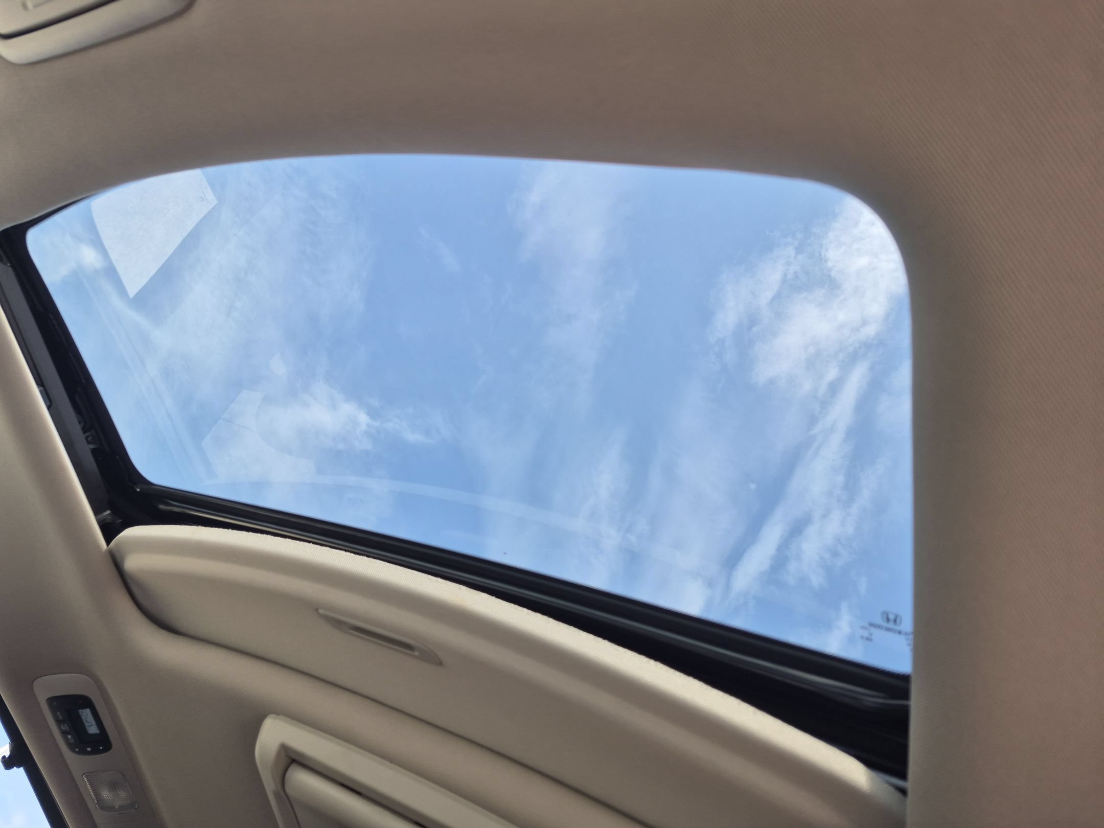 Used 2015 Honda Odyssey EX-L image 26