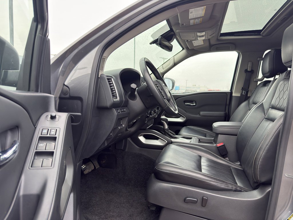 Certified 2023 Nissan Frontier SV w/ SV Premium Package image 12