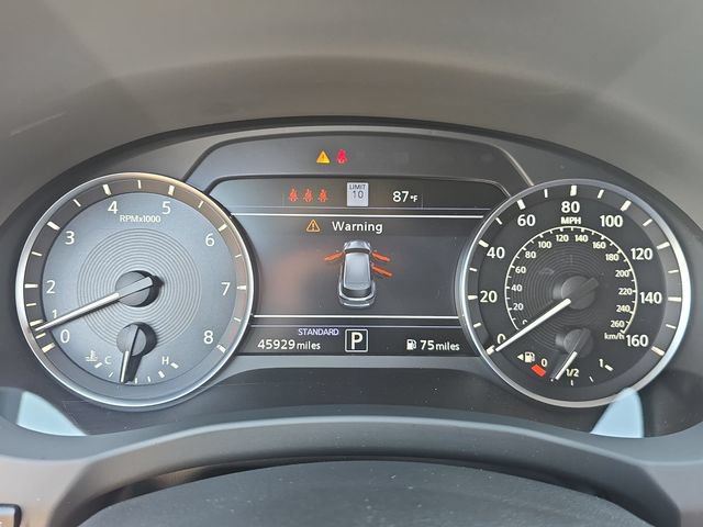 Used 2023 INFINITI QX50 Sport AWD/4WD image 32