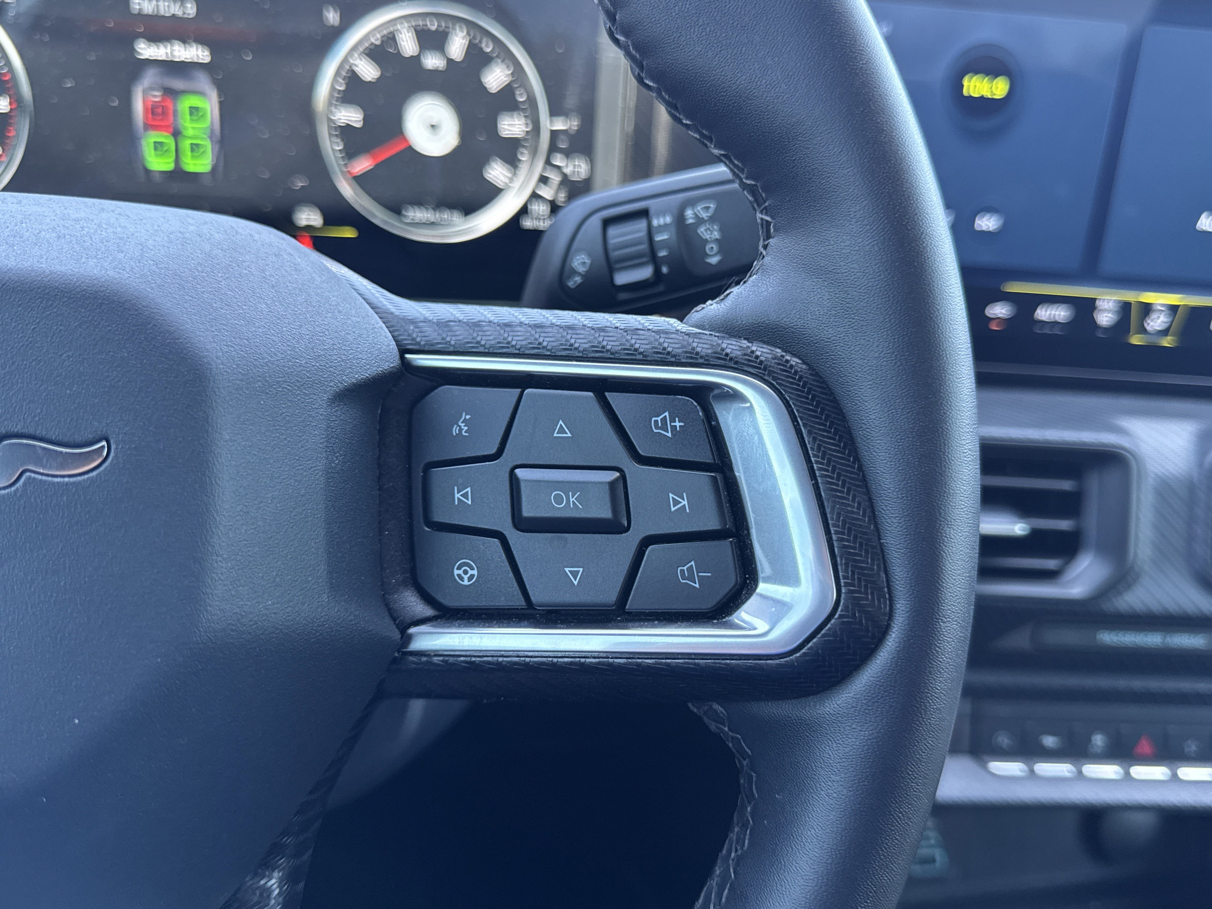 Used 2024 Ford Mustang EcoBoost image 14