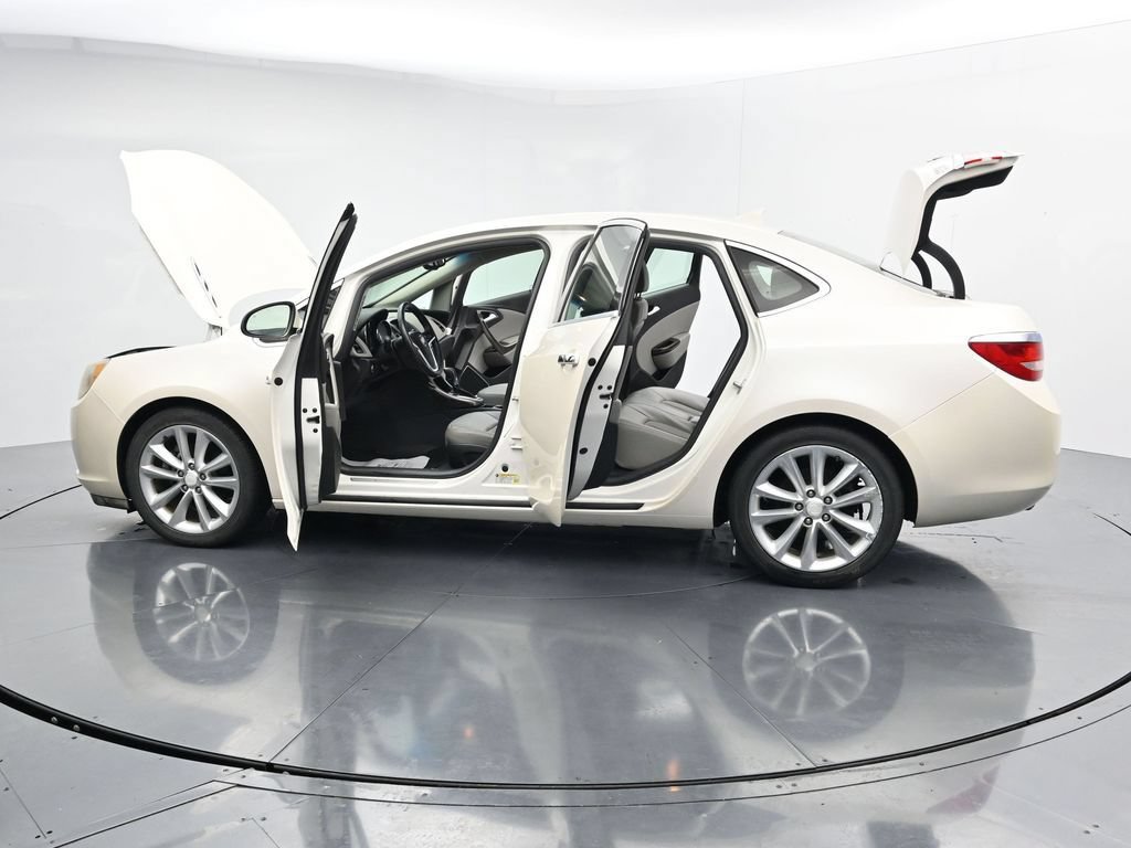 Used 2012 Buick Verano Convenience FWD image 40
