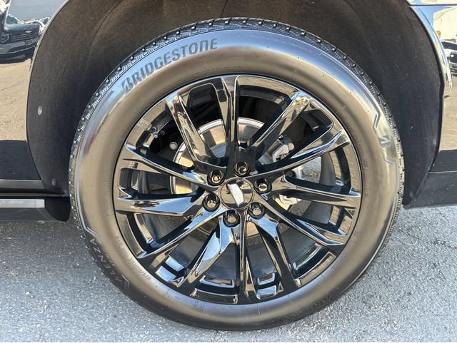 Certified 2023 Cadillac Escalade ESV Sport Platinum w/ LPO, ONYX Package AWD/4WD image 17