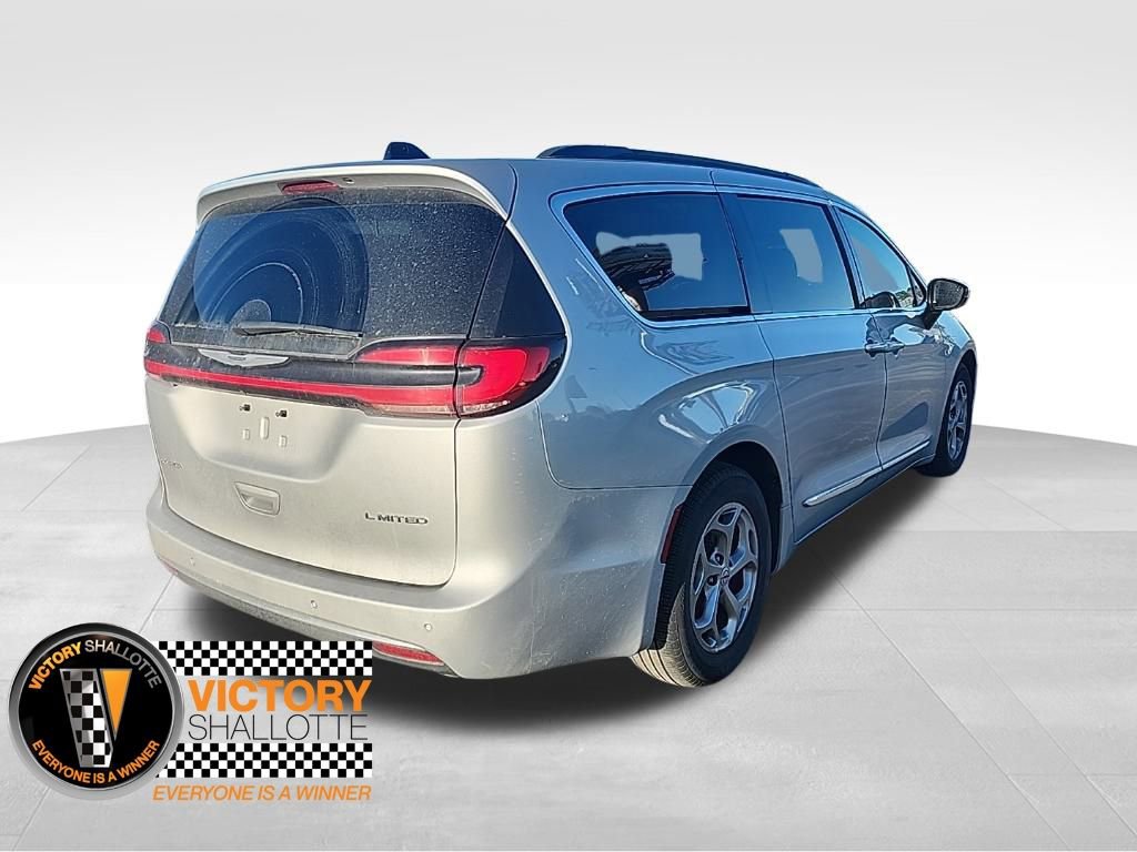 Certified 2023 Chrysler Pacifica Limited image 22