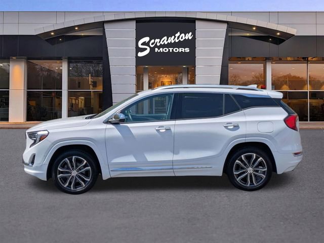Used 2019 GMC Terrain Denali w/ Advanced Safety Package AWD/4WD image 2