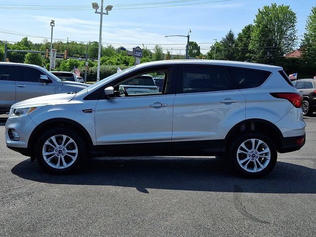 Used 2019 Ford Escape SE AWD/4WD image 4
