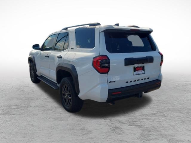 Certified 2025 Toyota 4Runner SR5 AWD/4WD image 5