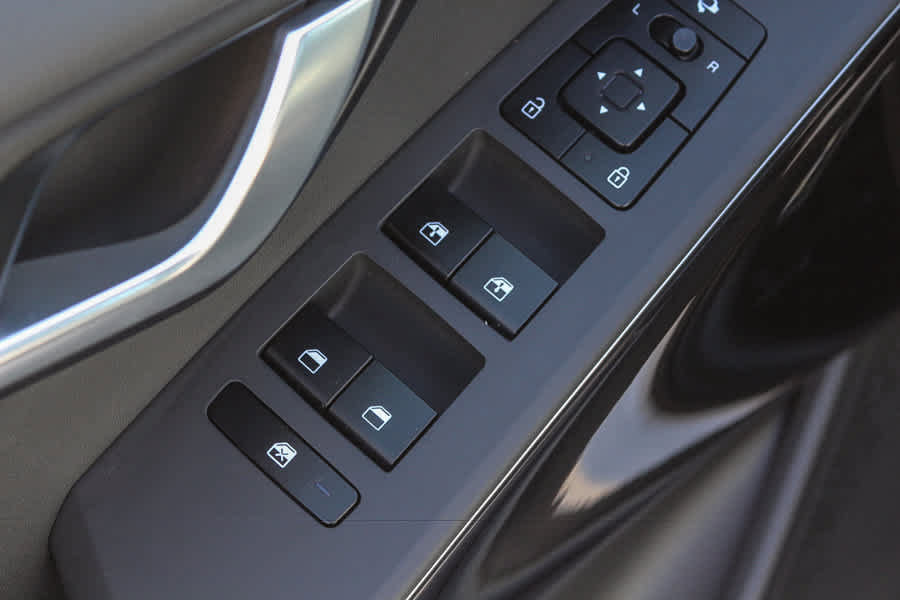 Used 2024 Kia Niro Wave w/ Wave Preserve Package FWD image 26