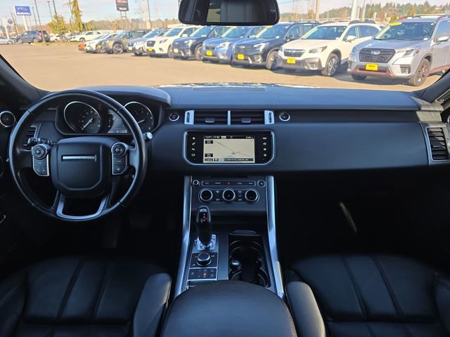 Used 2016 Land Rover Range Rover Sport SE image 13