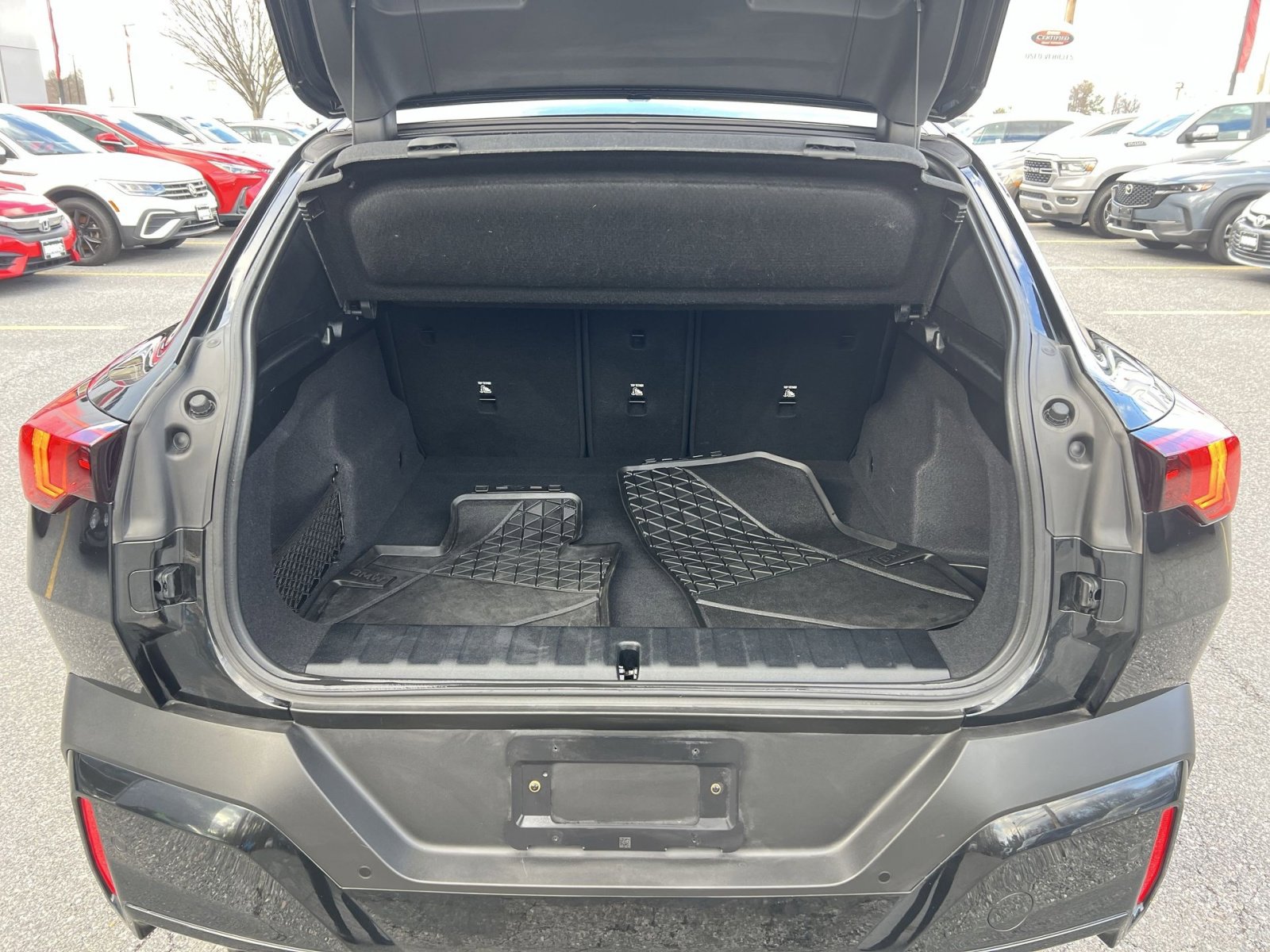 Used 2024 BMW X2 xDrive28i w/ Convenience Package image 24