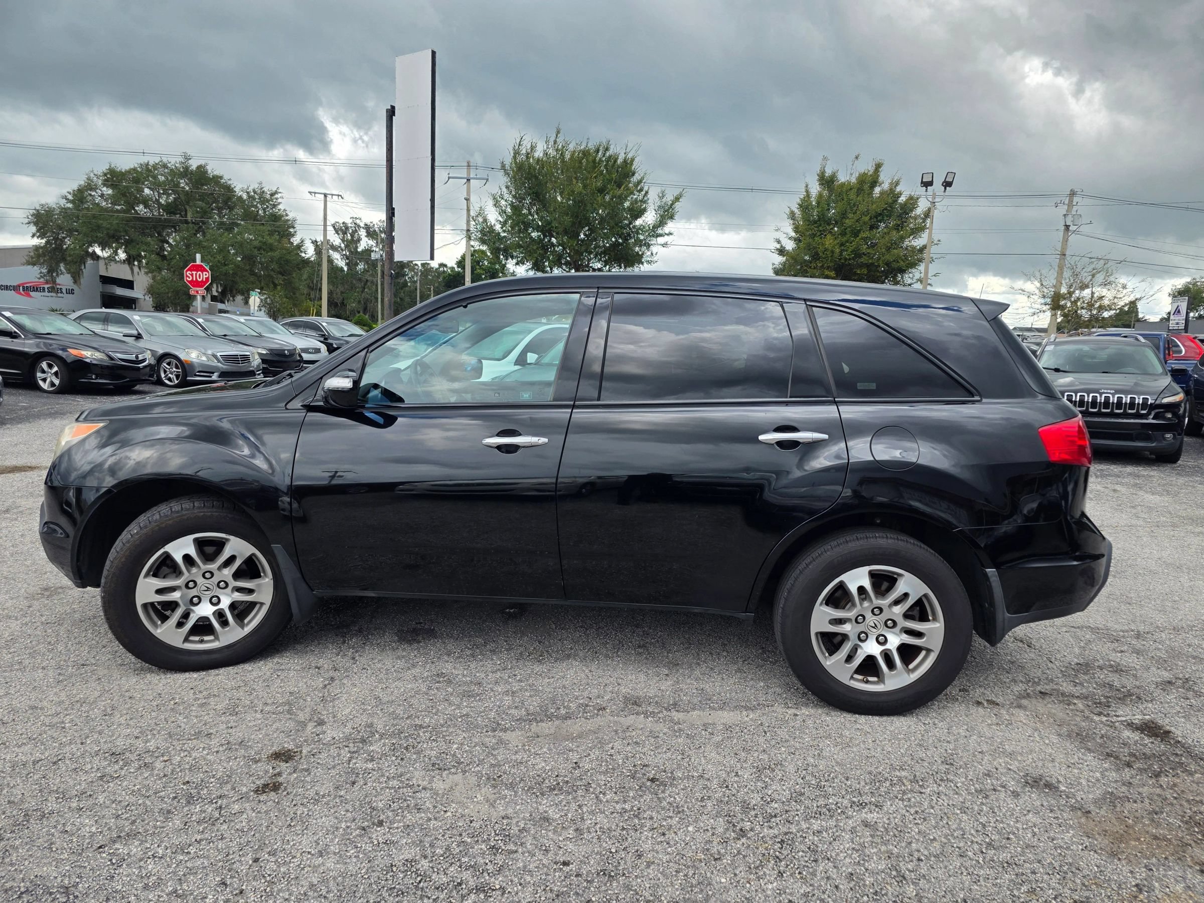 Used 2008 Acura MDX w/ Technology Package AWD/4WD image 4