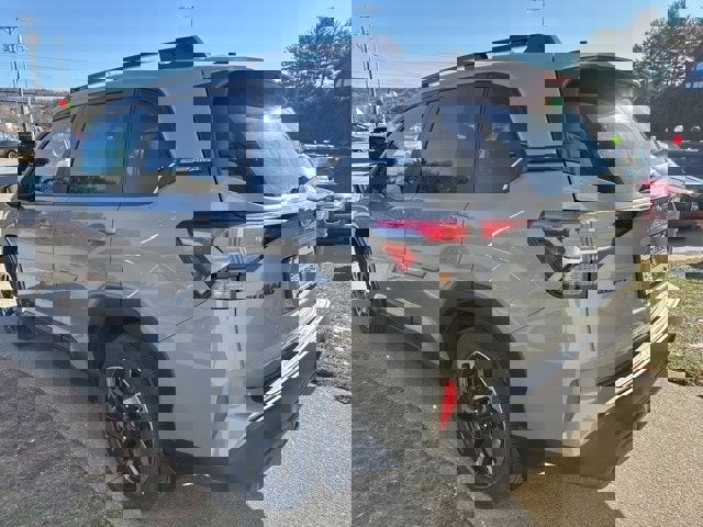 New 2025 Subaru Forester Premium image 8