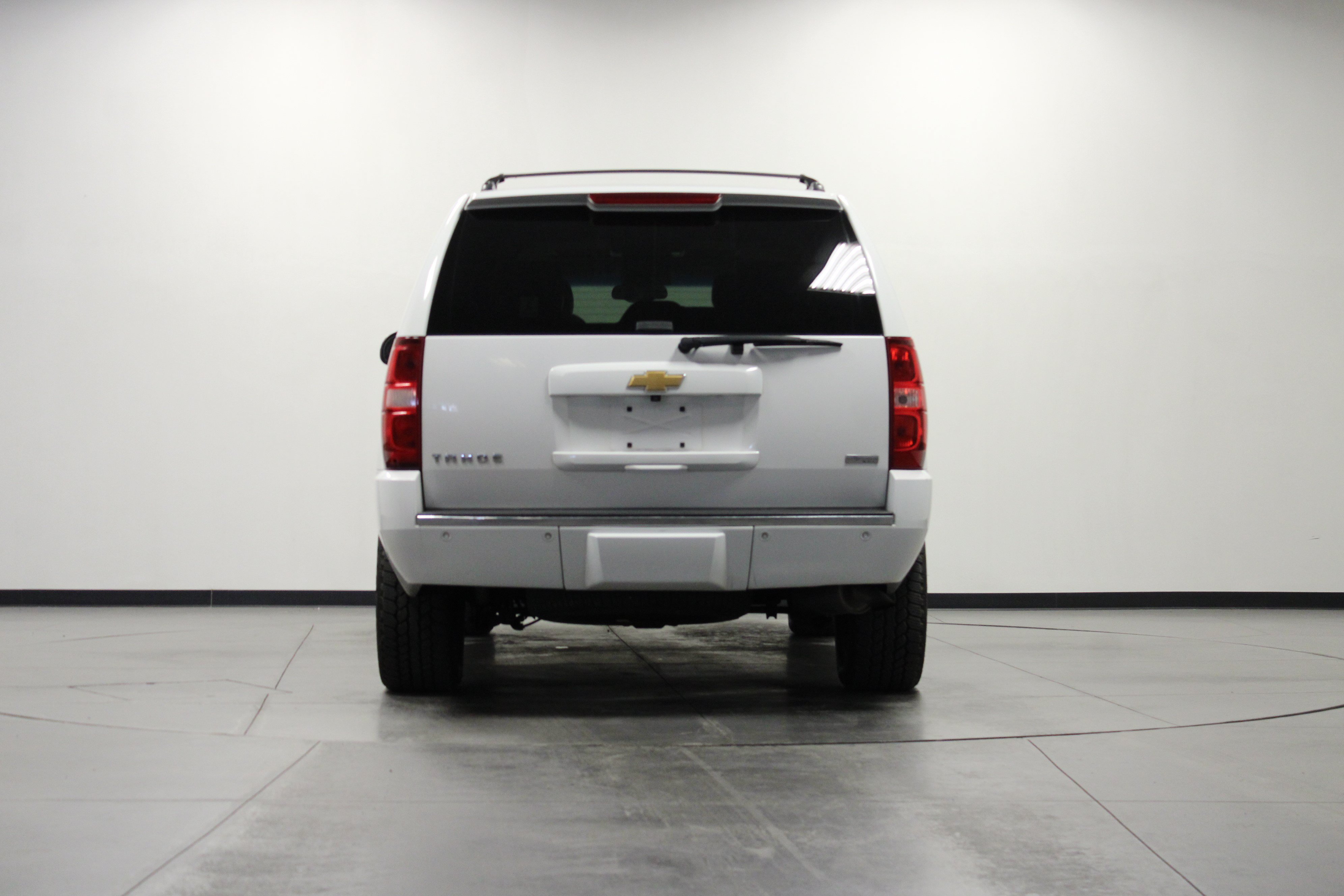 Used 2012 Chevrolet Tahoe LTZ AWD/4WD image 5