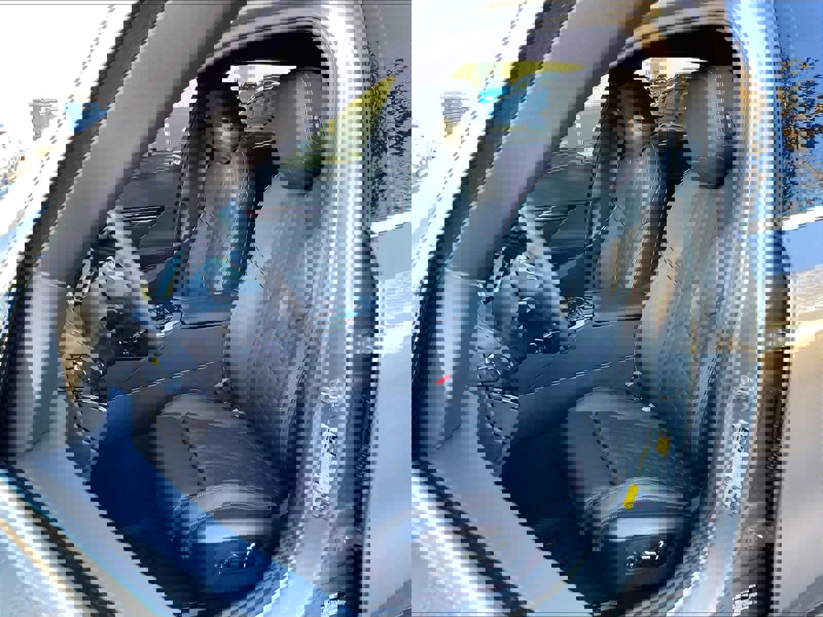 Certified 2026 BMW i5 eDrive40 w/ Premium Package image 25