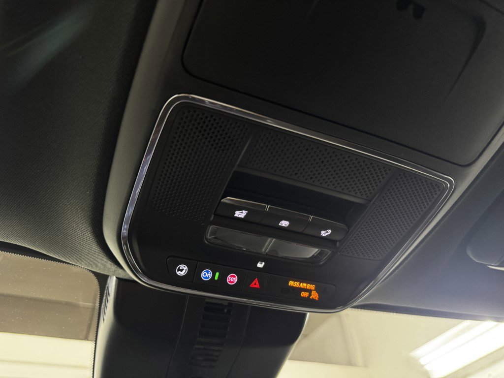 New 2026 Chevrolet Traverse RS image 54